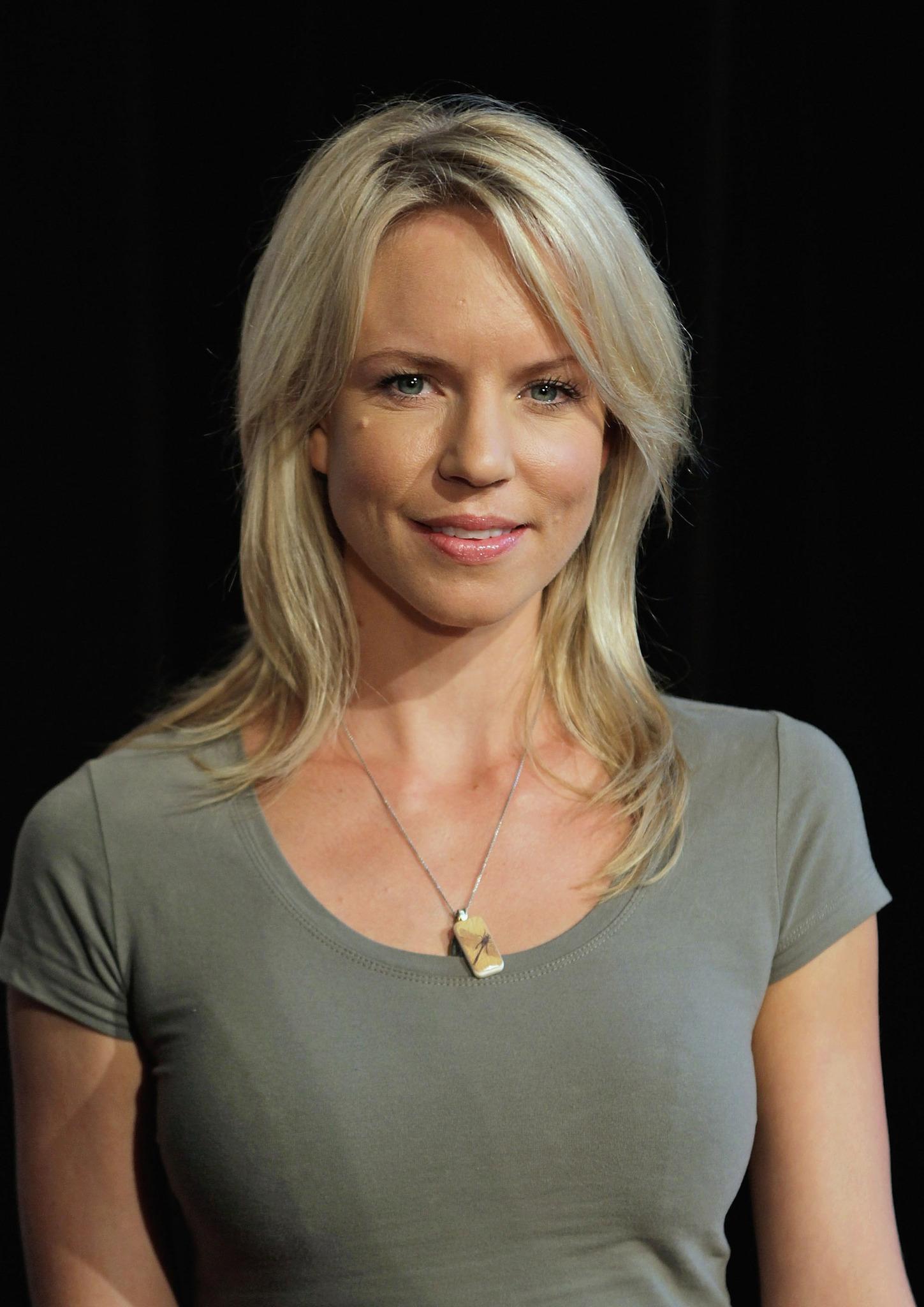 Jessica Napier image