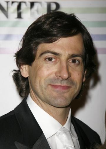 Greg Naughton image
