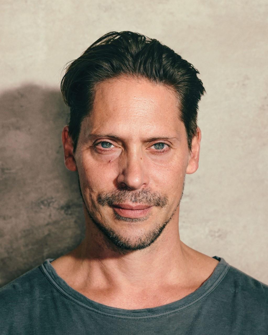 Neil Newbon image