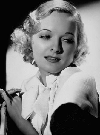 Marian Nixon image