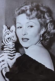 Noëlle Norman image