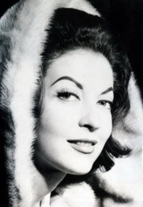 Maricruz Olivier image