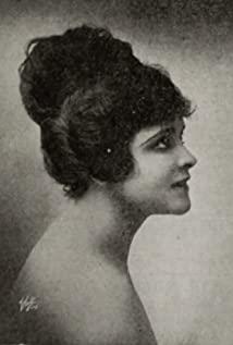 Olga Olonova image
