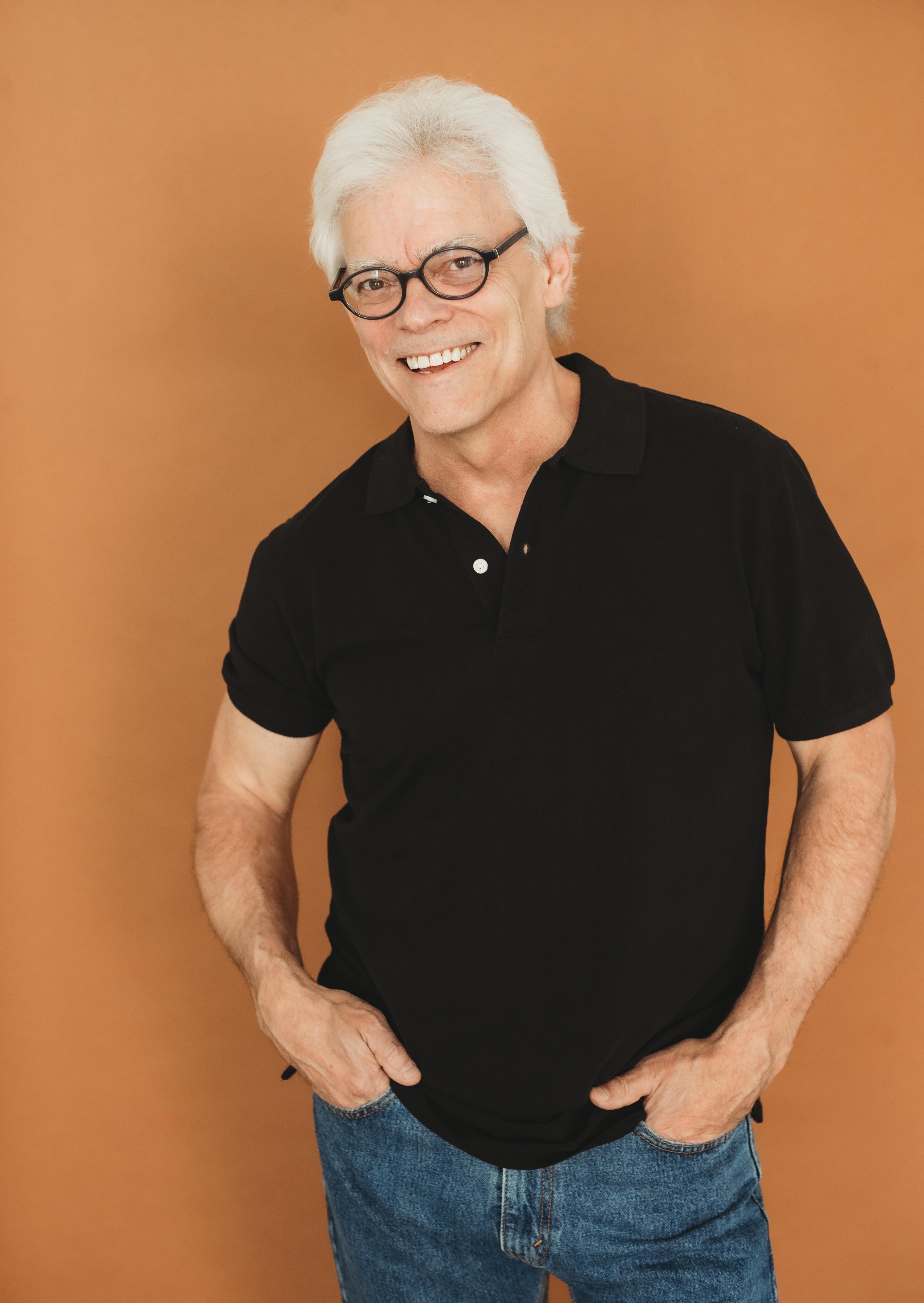 Ron Pardo image