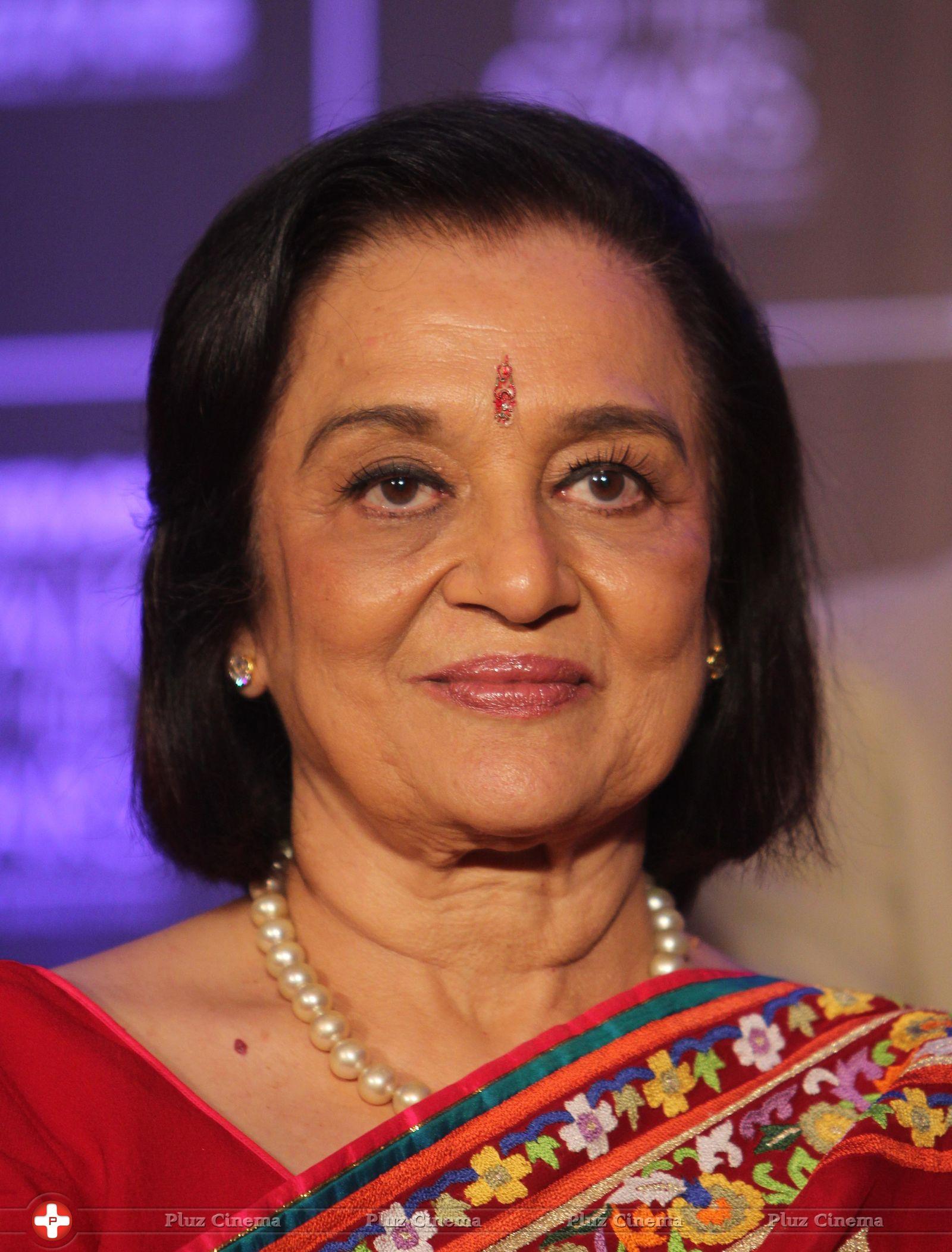 Asha Parekh image