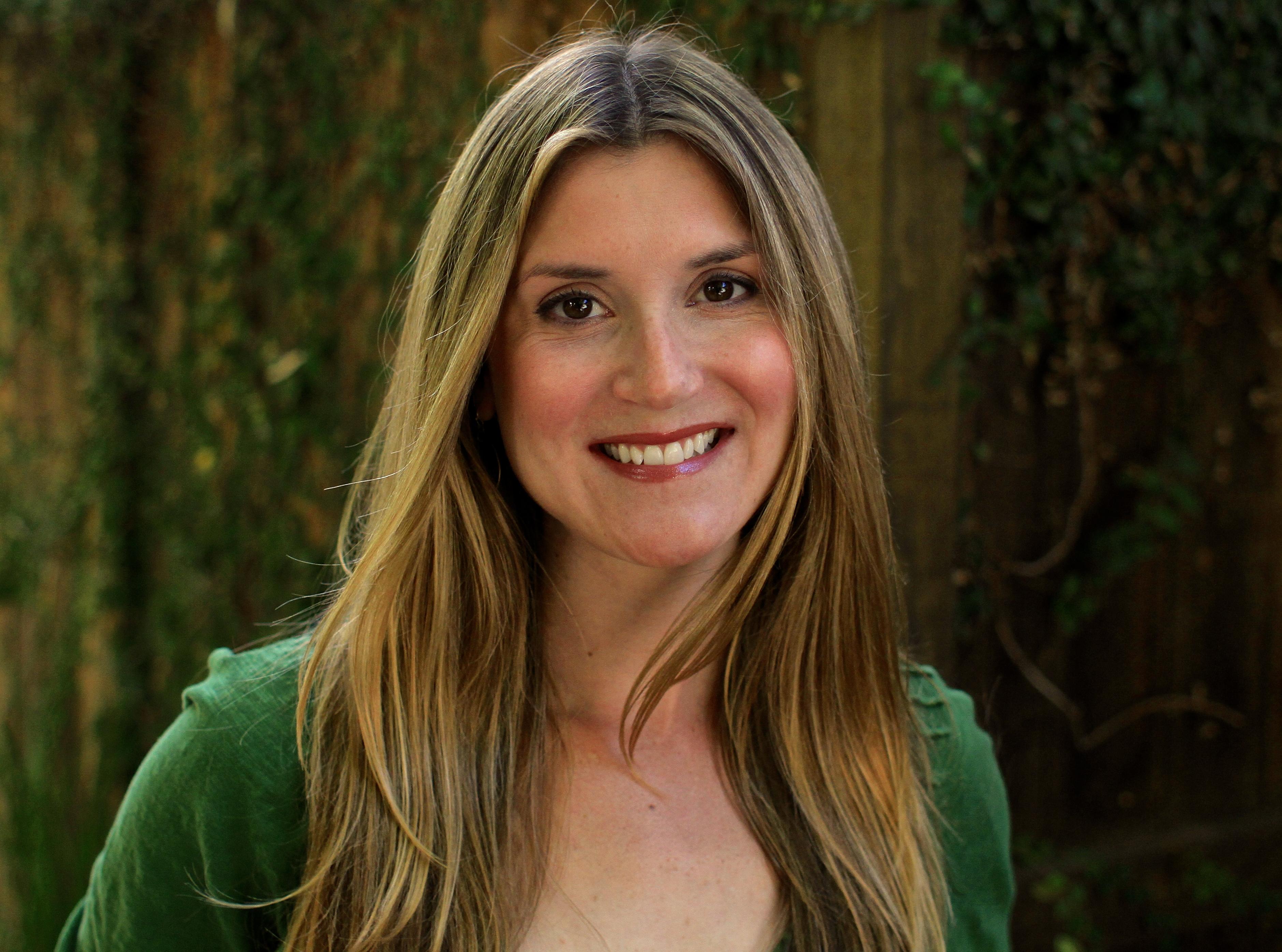 Megan Parlen image