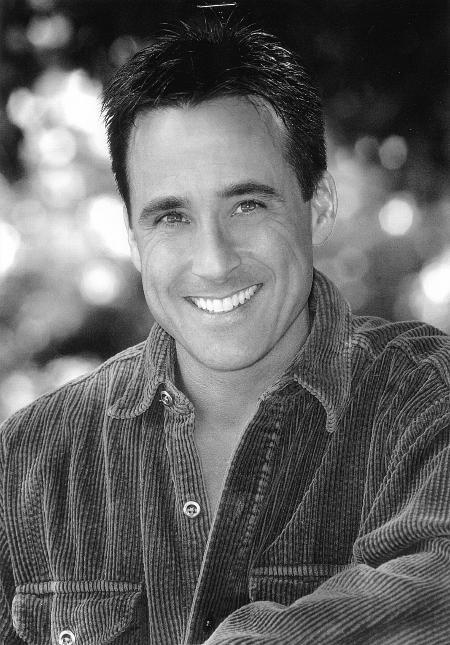 Mark Parra image