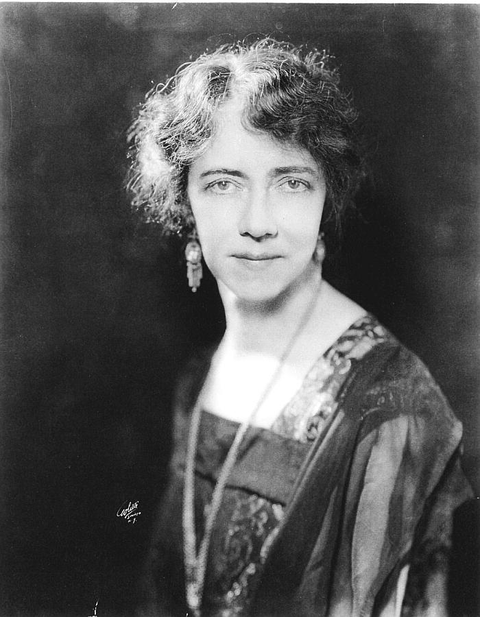 Elizabeth Patterson image