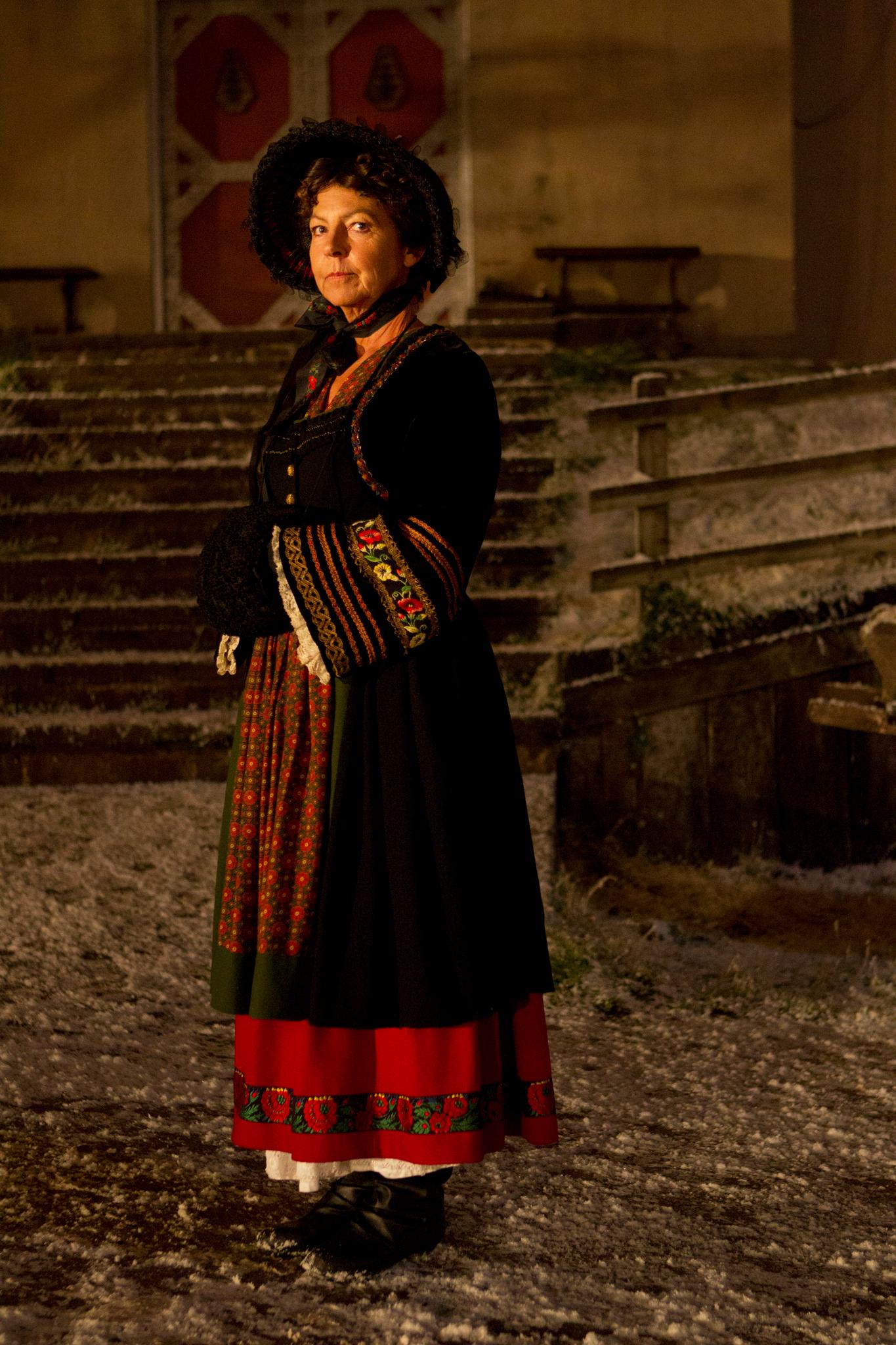 Tessa Peake-Jones image