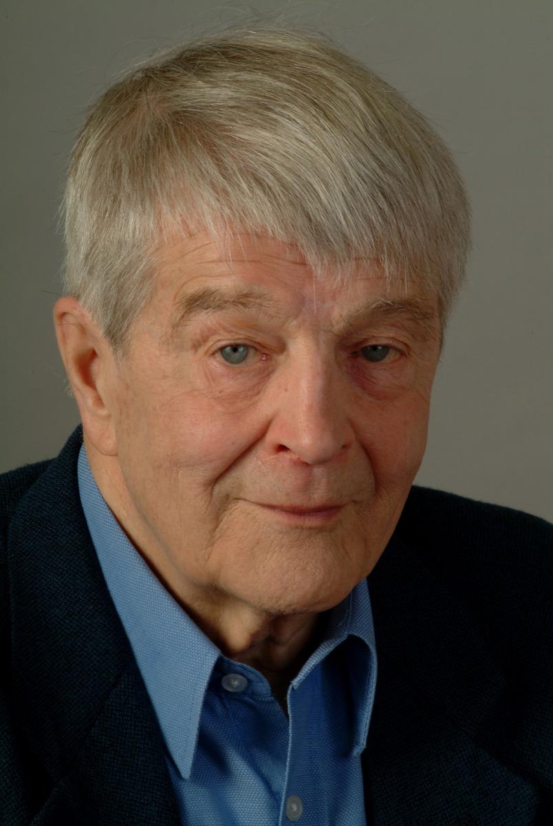 Gilles Pelletier image