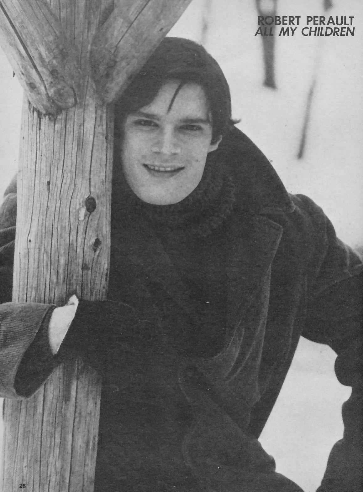 Robert Perault image