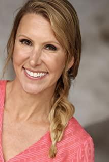 Kari White image