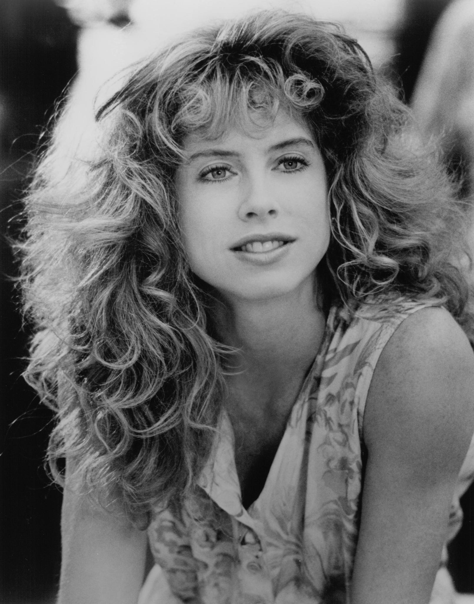 Julianne Phillips image