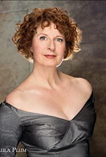 Paula Plum image
