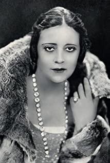 Camila Quiroga image