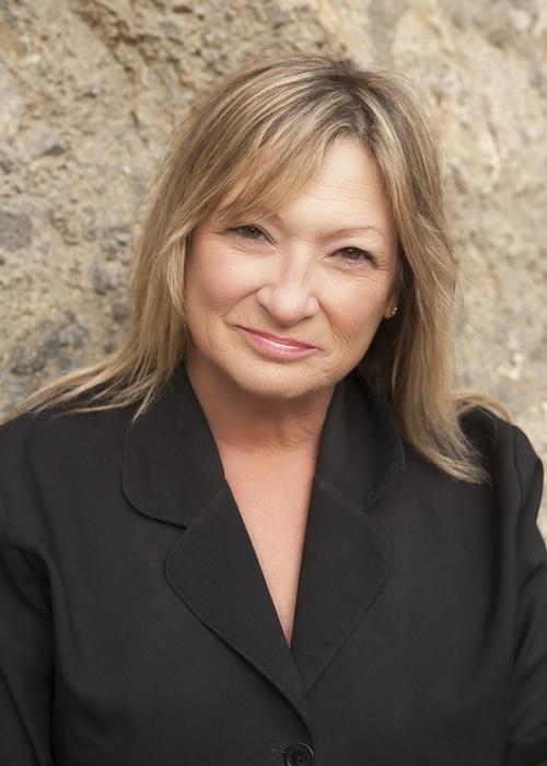 Ellen Ratner image