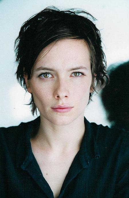 Julie-Anne Roth image