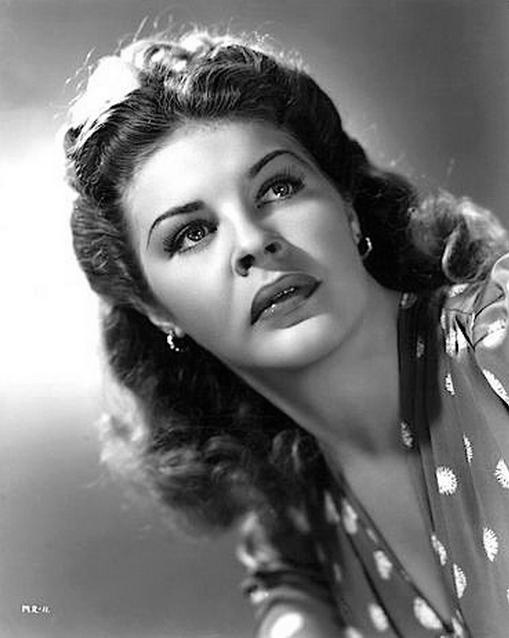 Martha Raye image