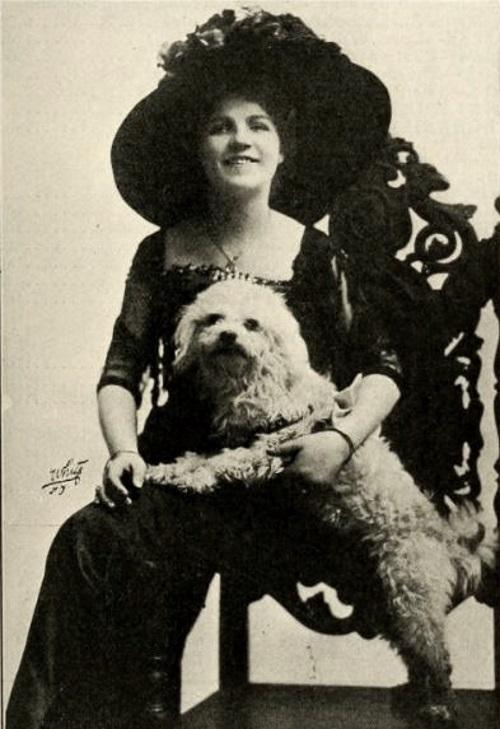Isabel Rea image