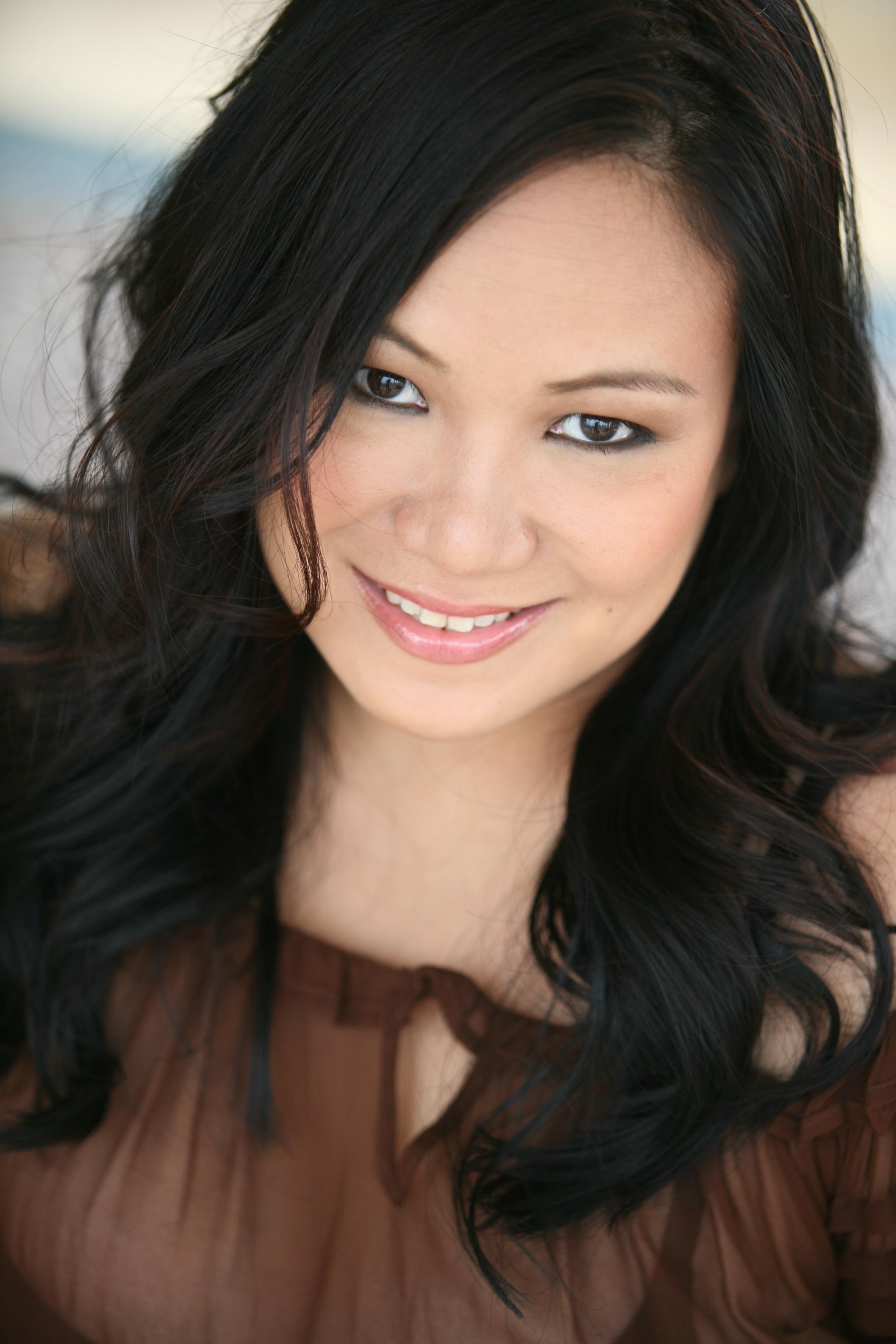 Sibyl Santiago image