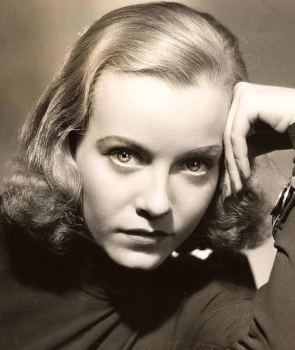 Helene Reynolds image