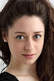 Elena Rivera image