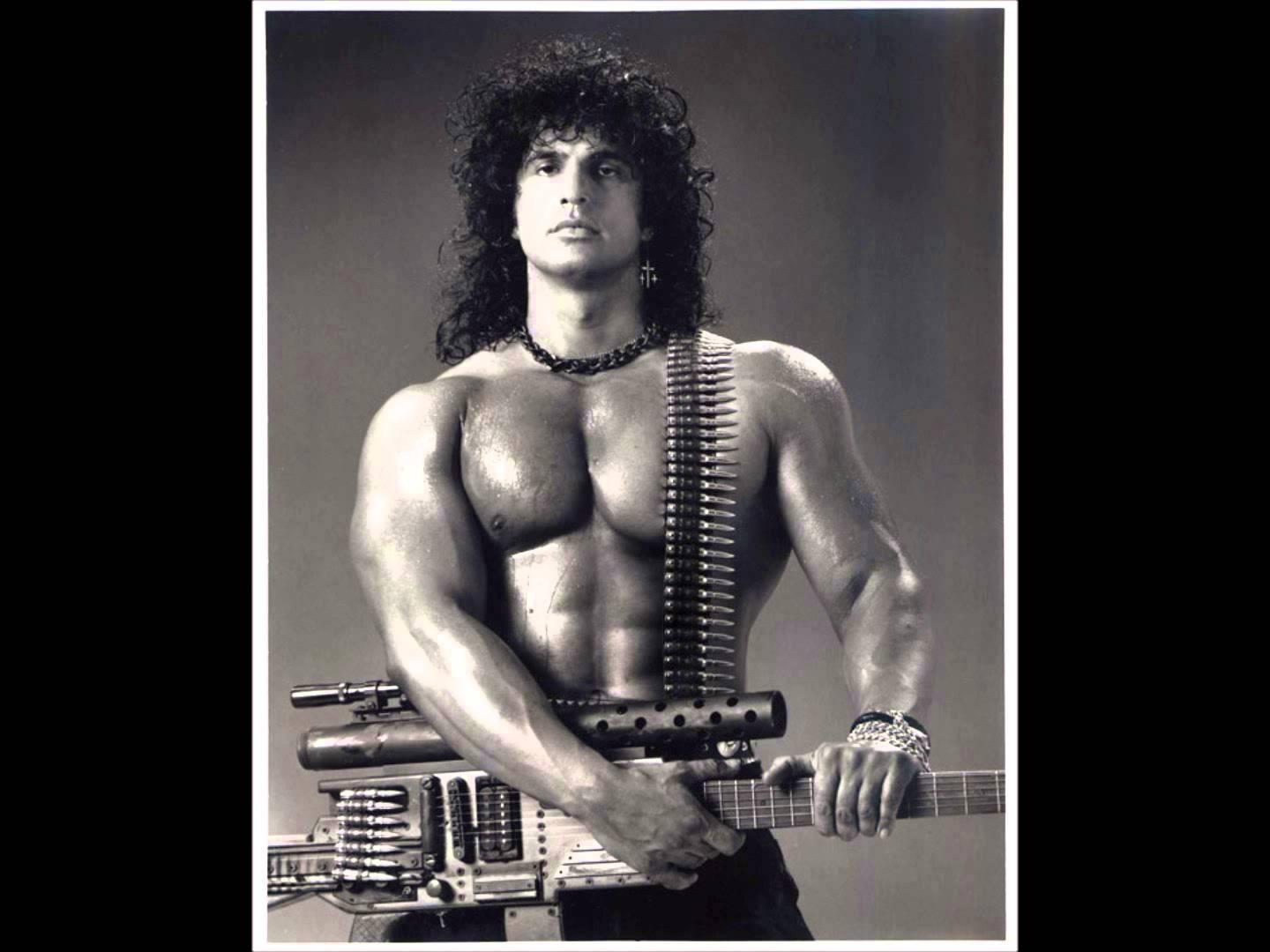 Kane Roberts image