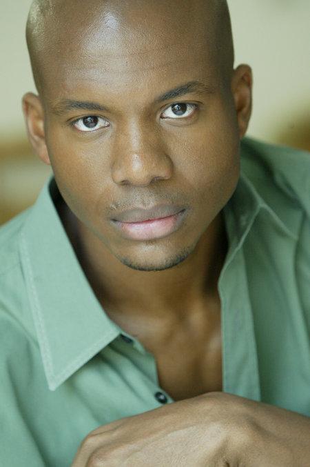 Leonard Roberts image