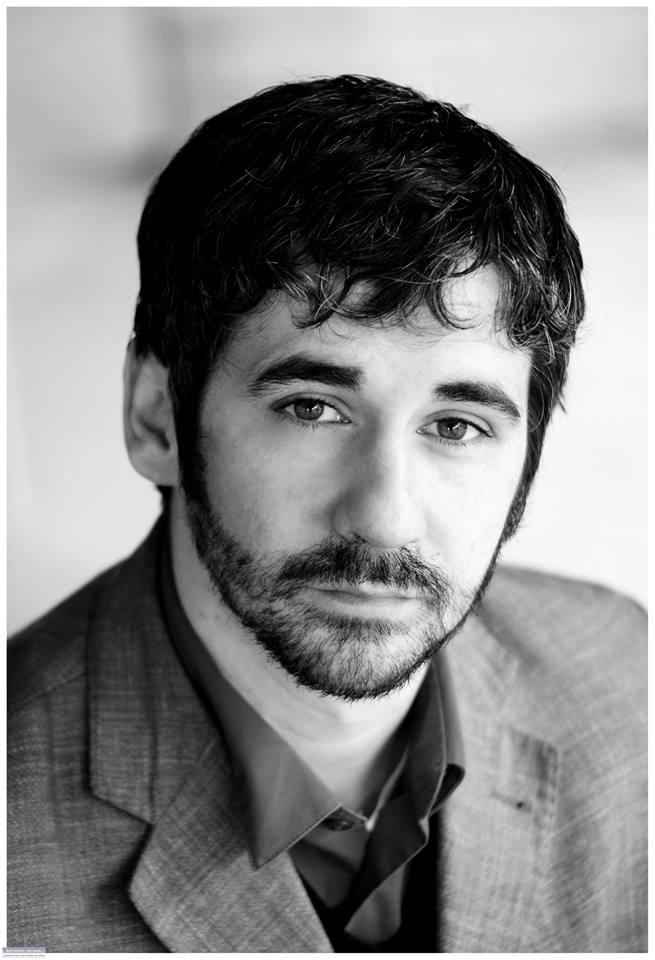 Iain Robertson image