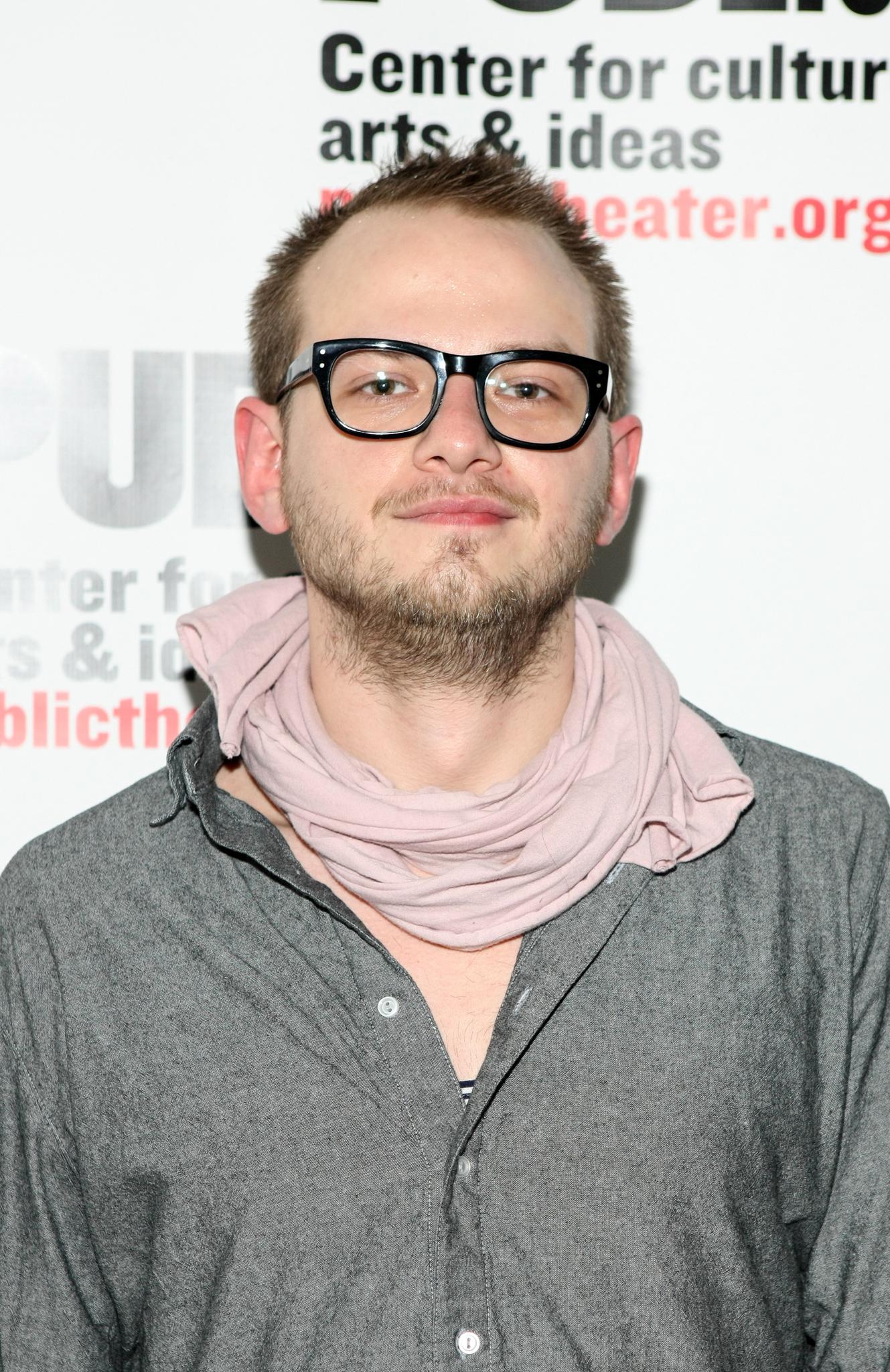 Luke Robertson image
