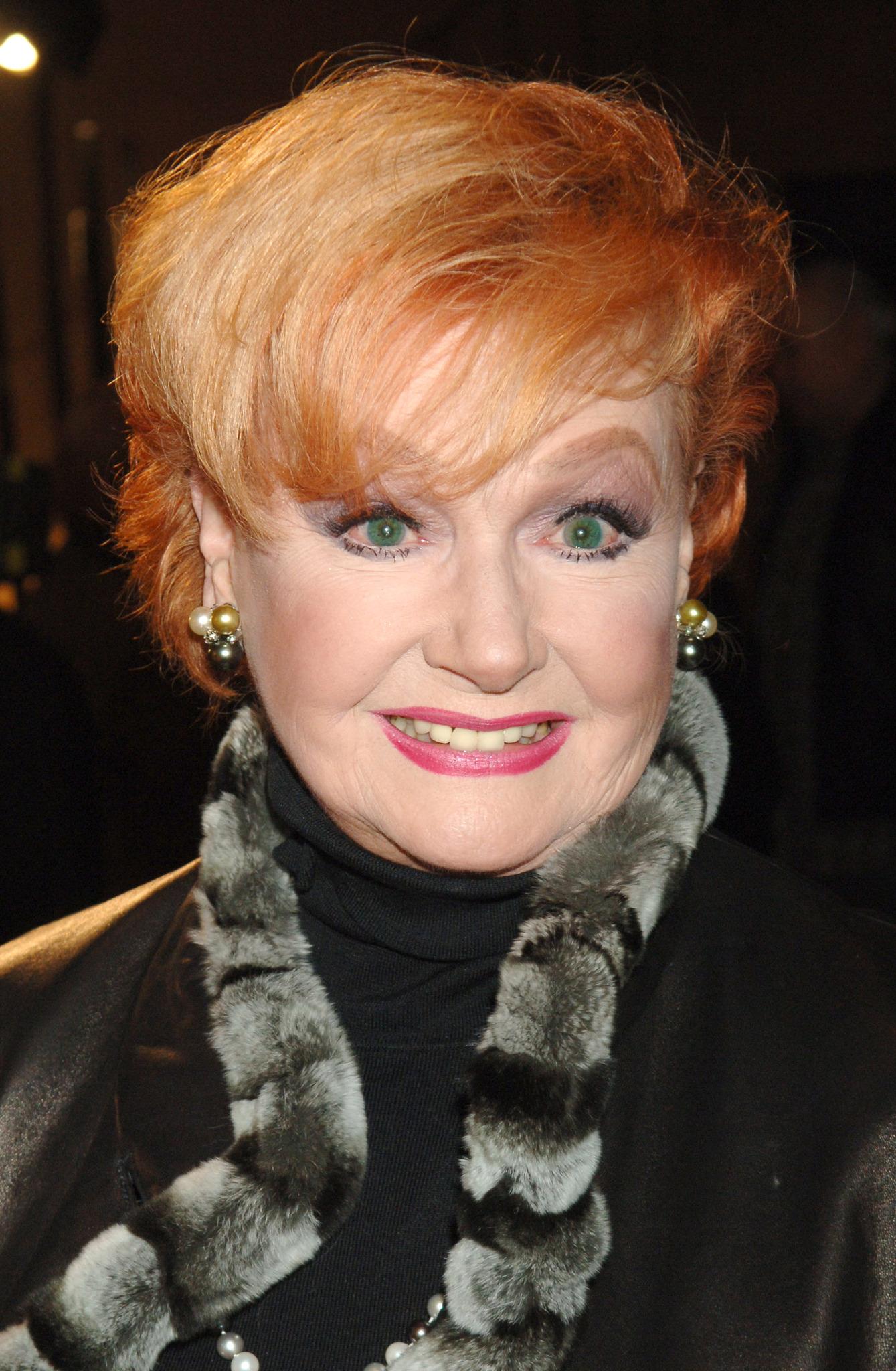 Ann Robinson image
