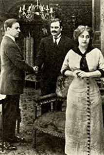 Gertrude Robinson image