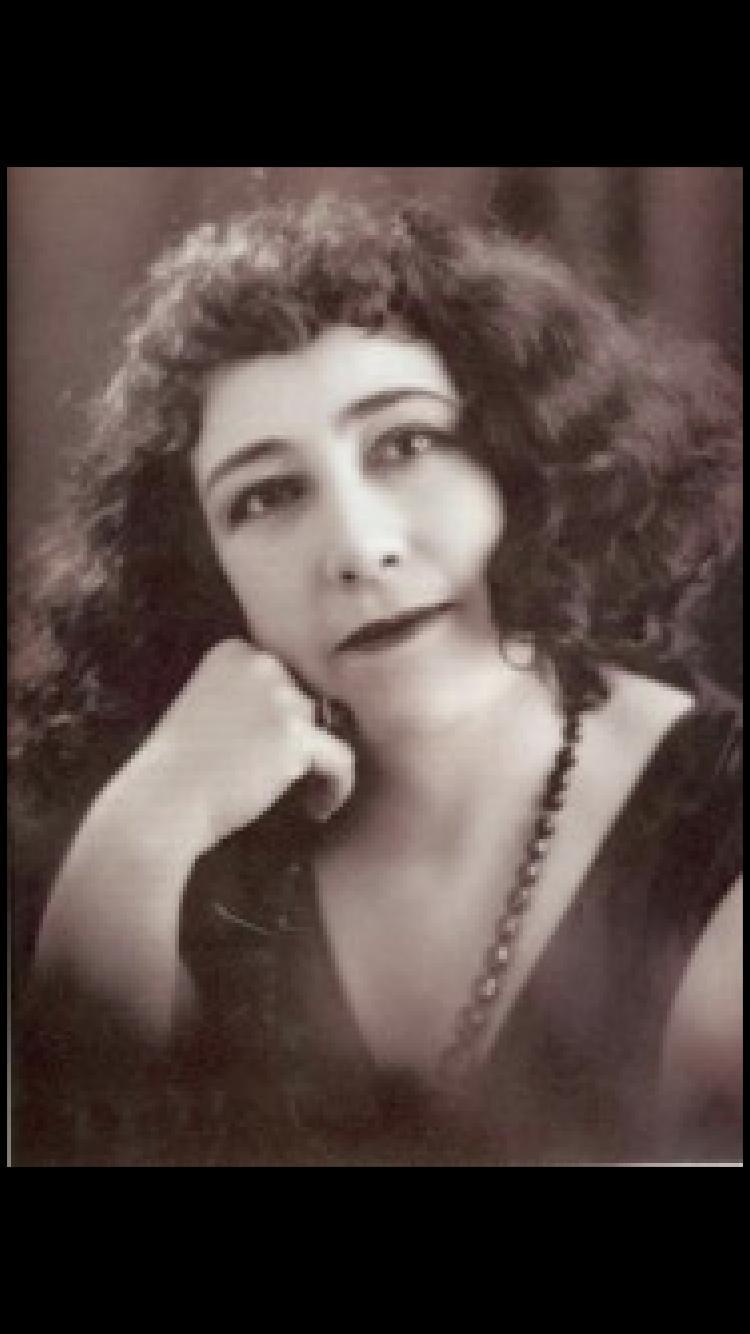 Emma Roldán image