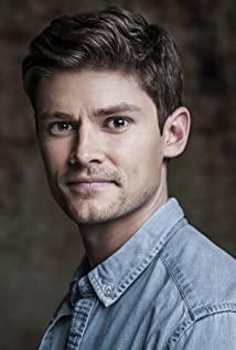 Owen Roth image
