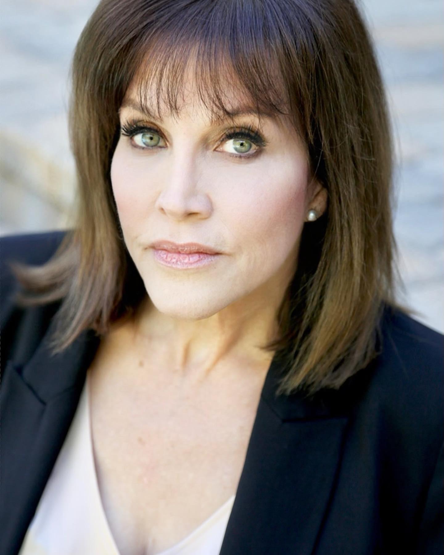 Joan Ryan image