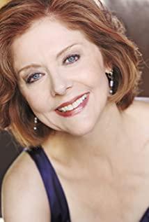 Julia Sanford image