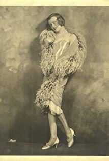 Marie Saxon image