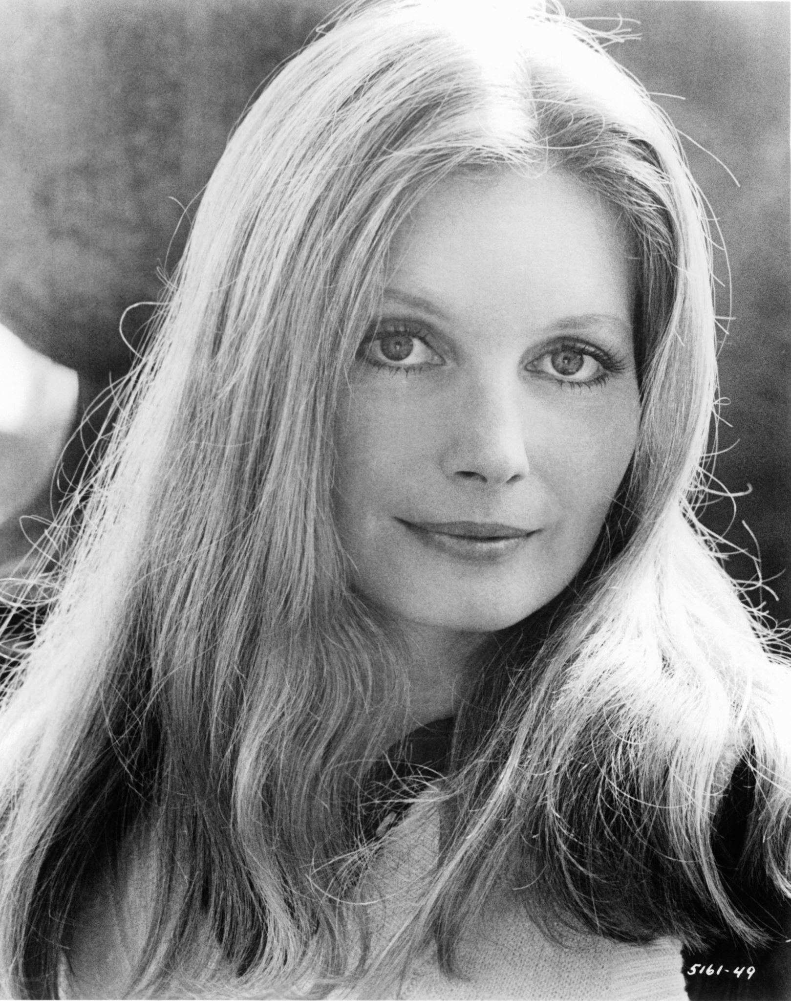 Catherine Schell image