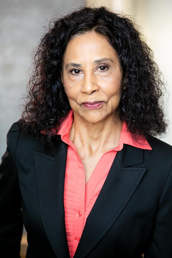 Lynndi Scott image