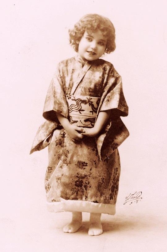 Ynez Seabury image