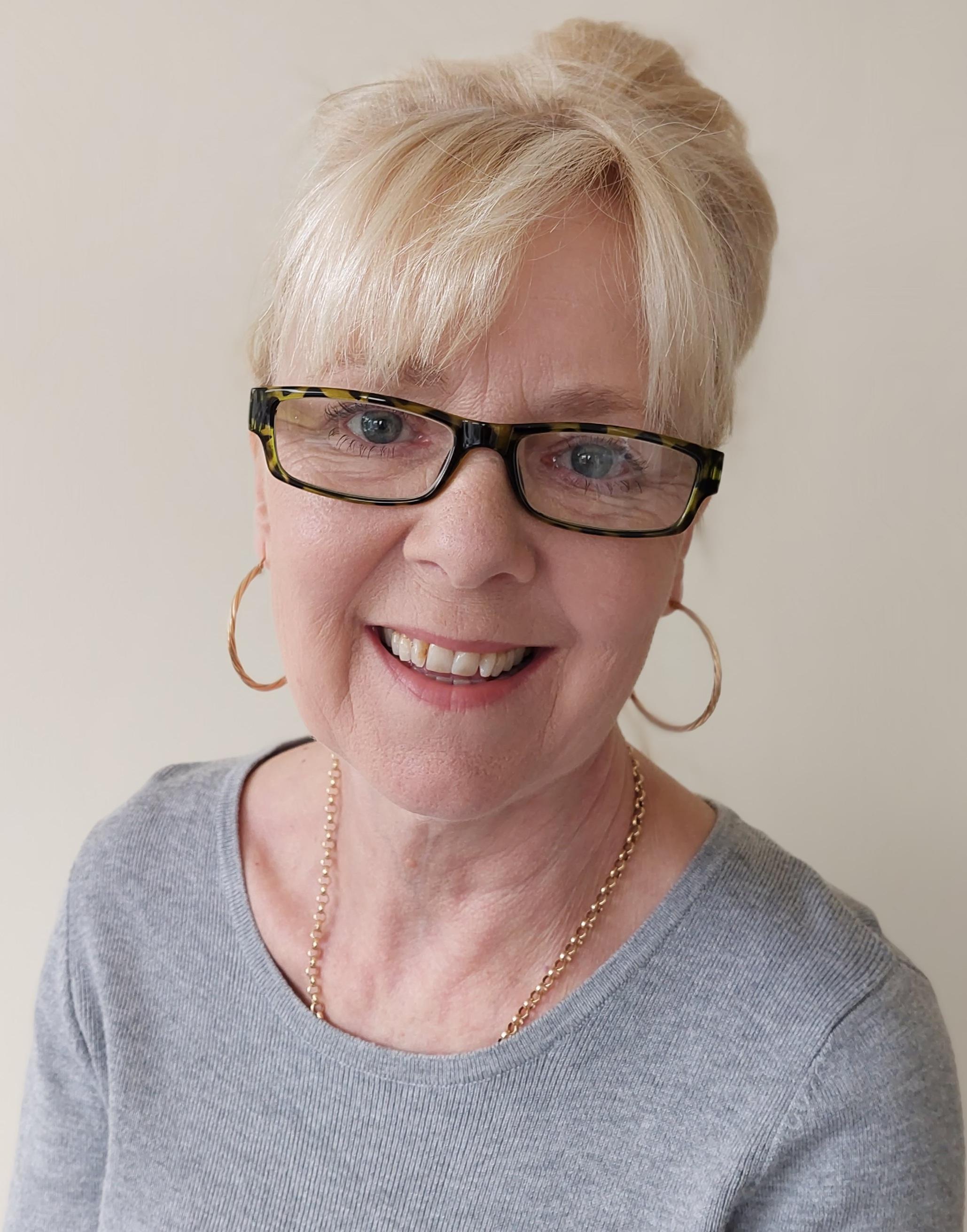 Karen Seacombe image