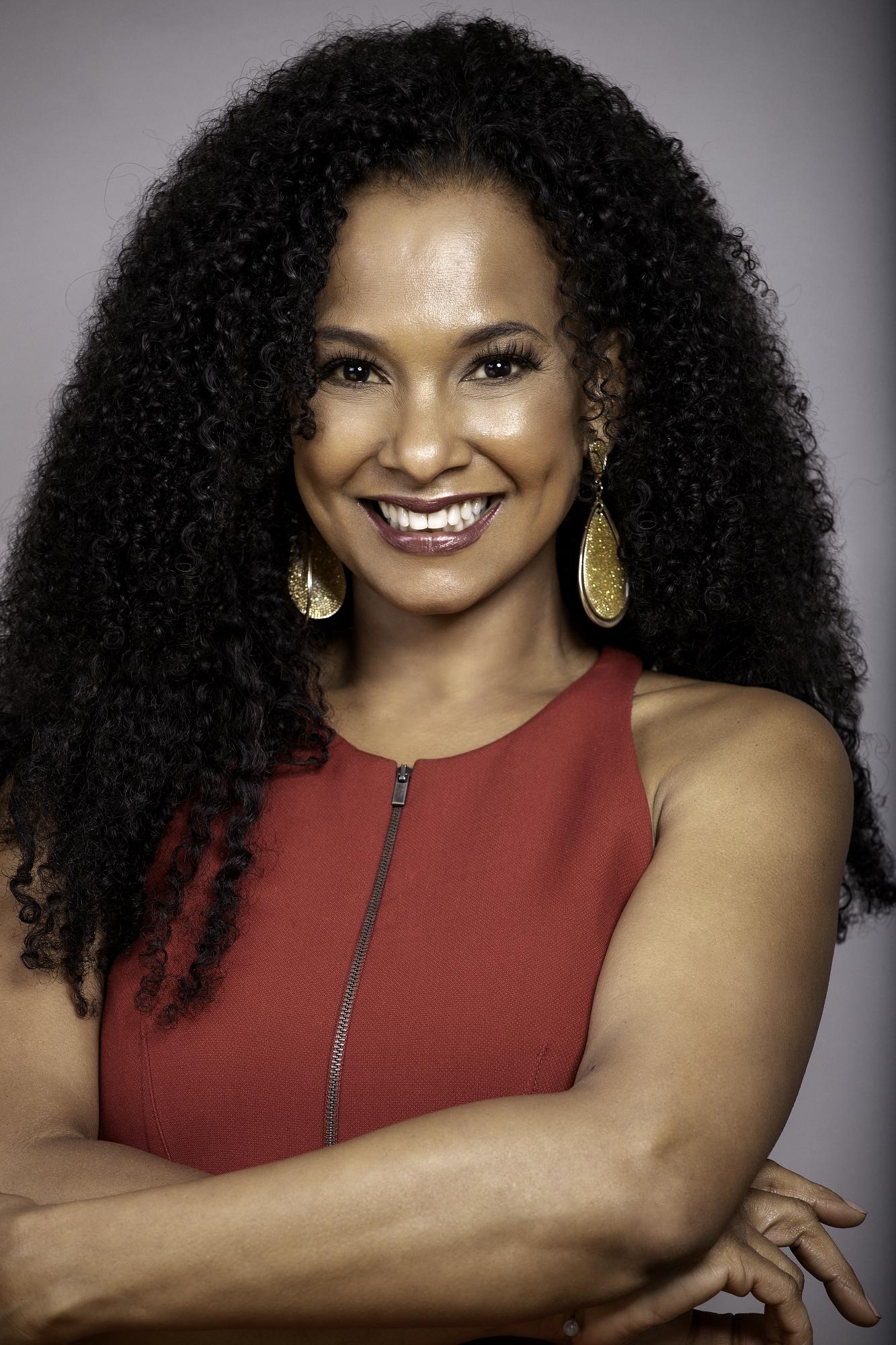 Indhira Serrano image
