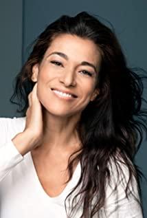 Isabel Serrano image