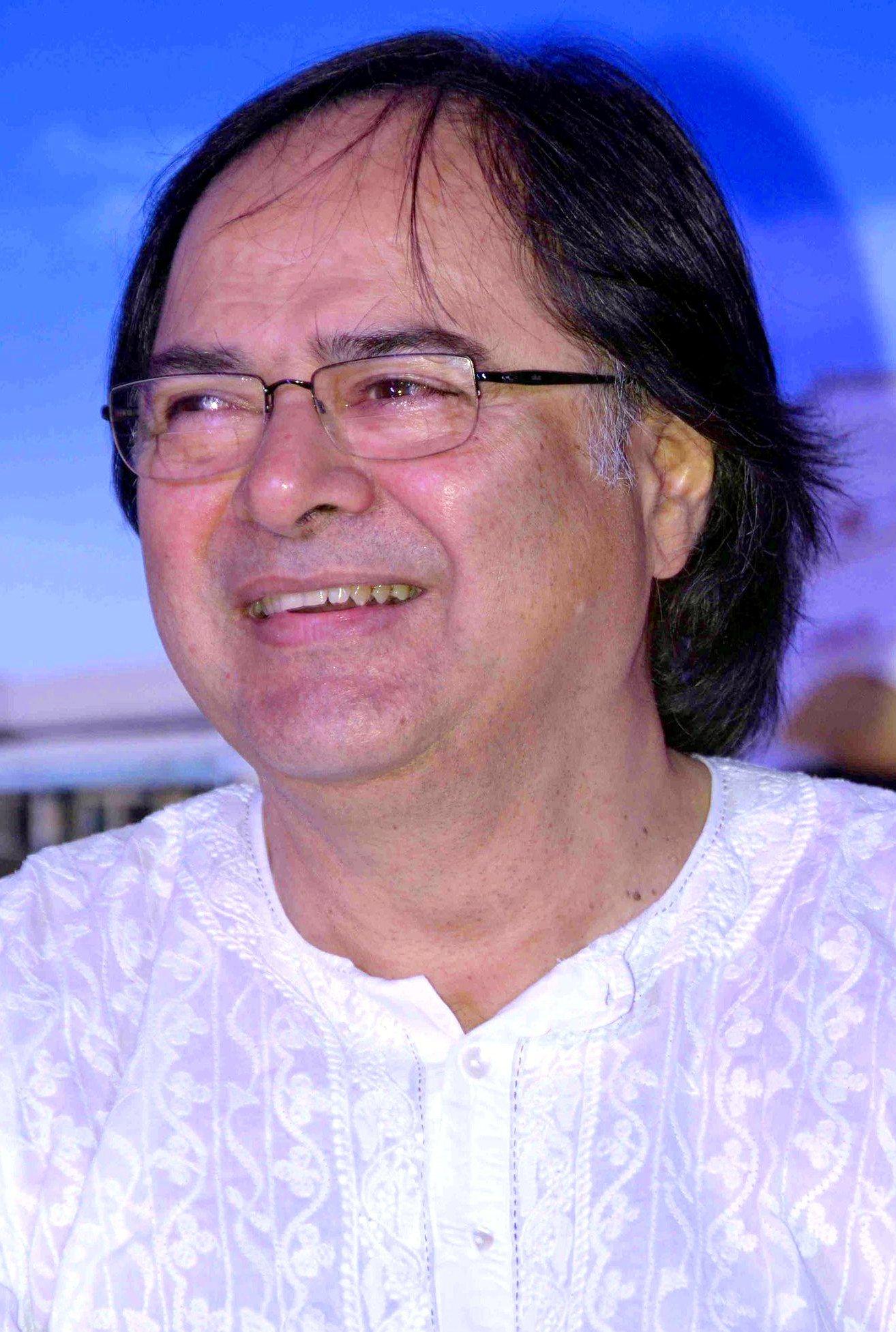 Farooq Shaikh image