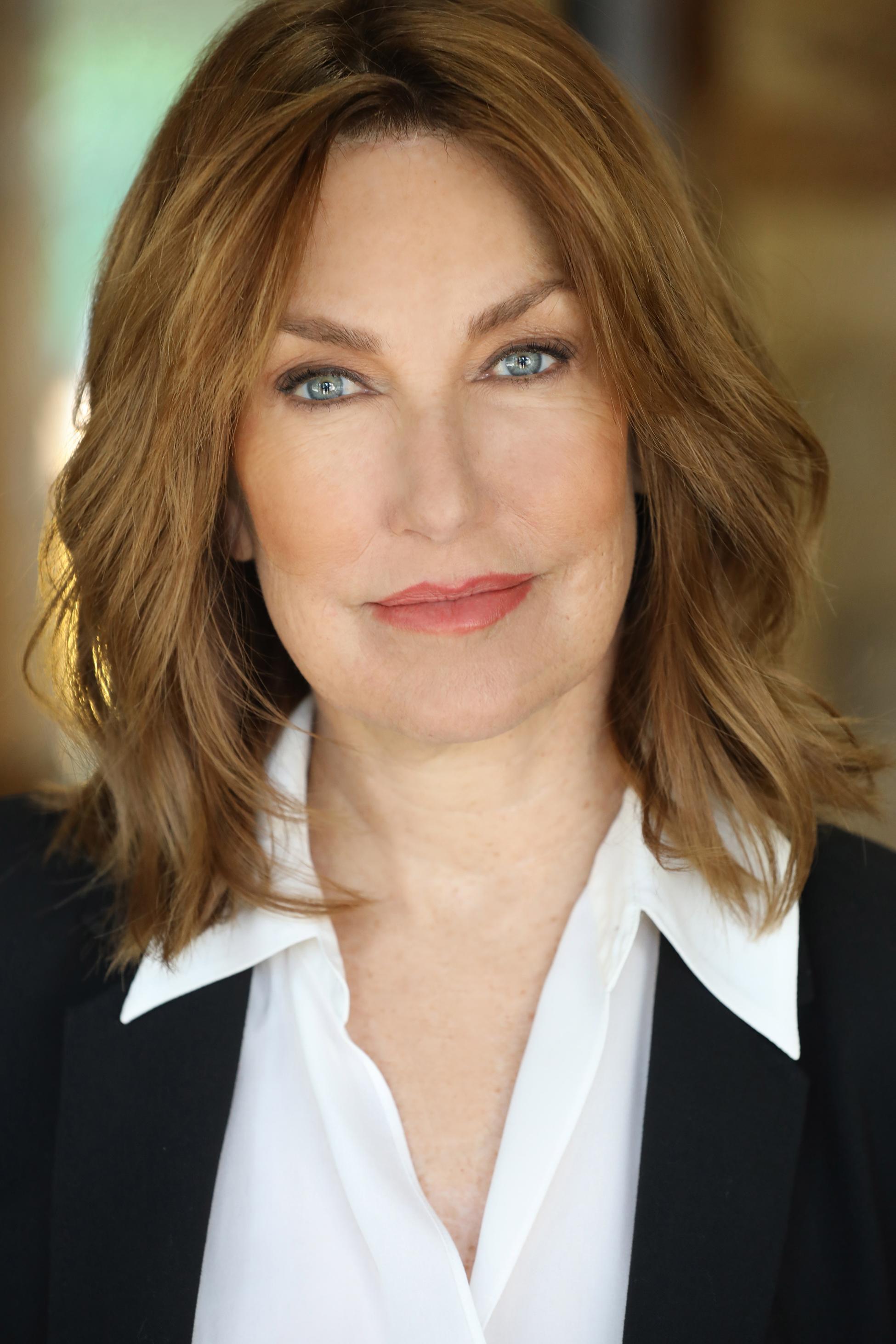 Bella Shaw image