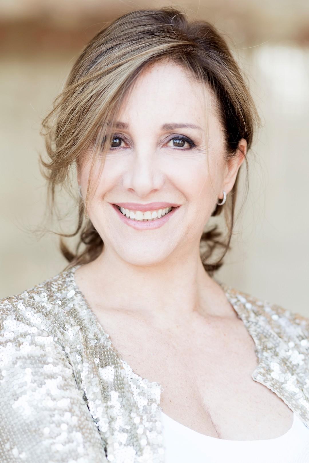 Carla Signoris image