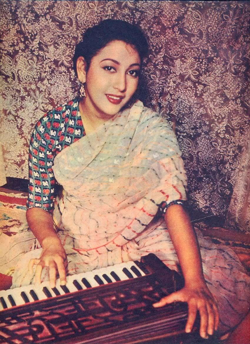 Mala Sinha image