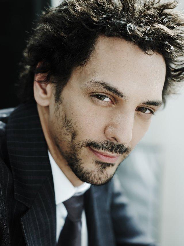 Tomer Sisley image