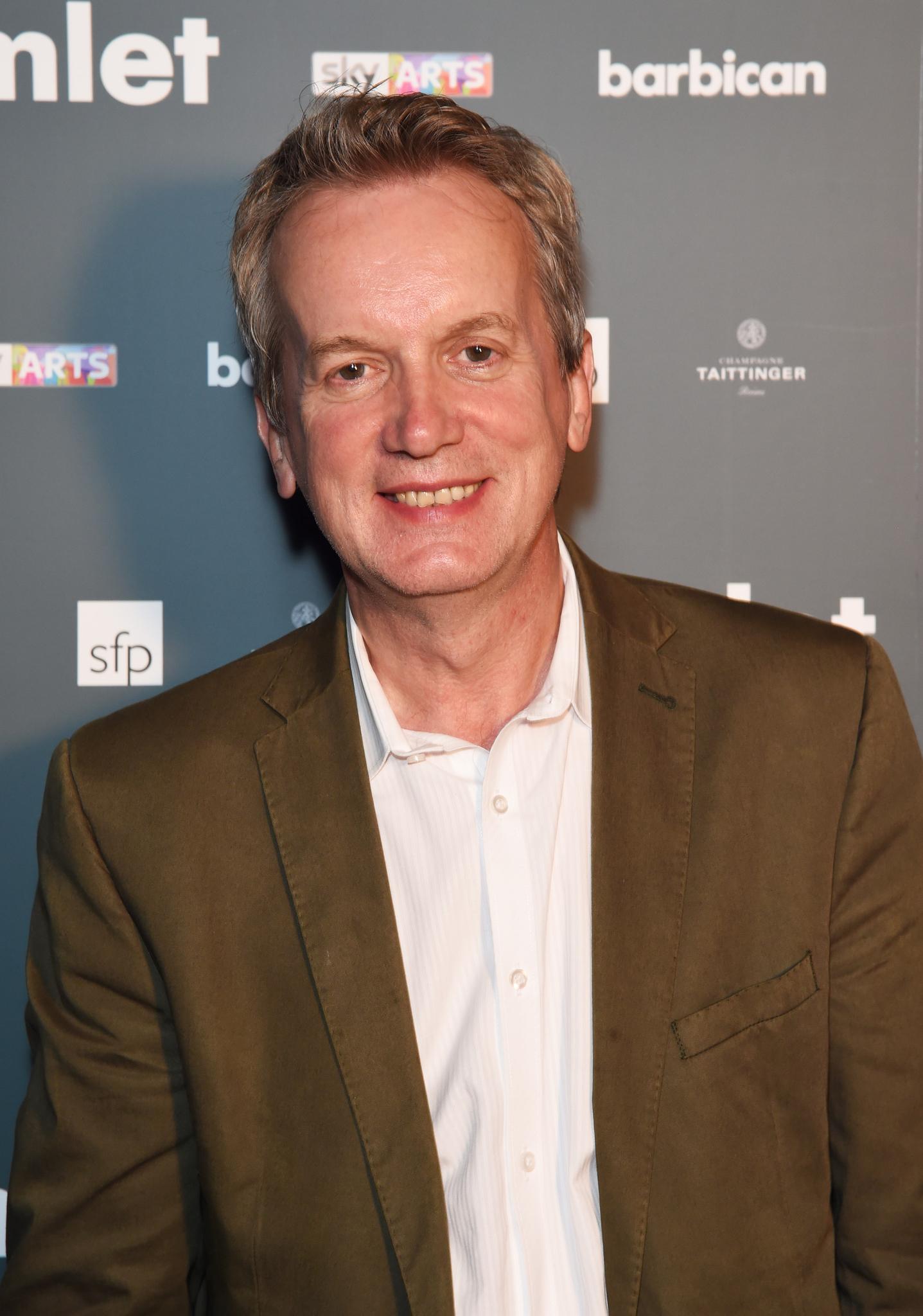 Frank Skinner image