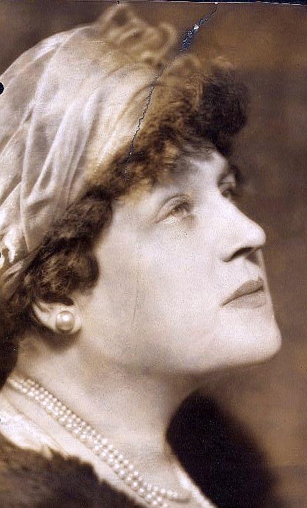 Alison Skipworth image